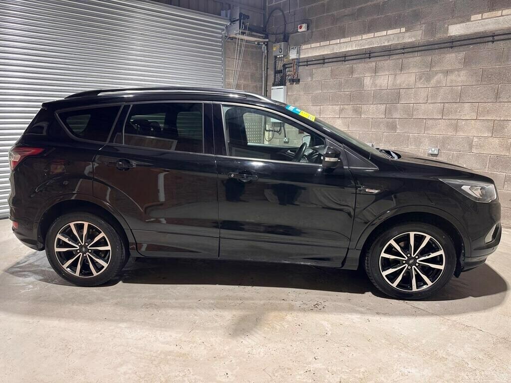 Ford Kuga 1.5 Ecoboost St-line 2Wd Black #5
