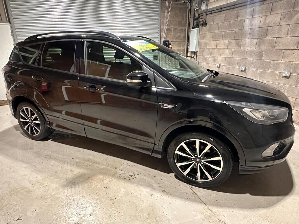 Ford Kuga 1.5 Ecoboost St-line 2Wd Black #4