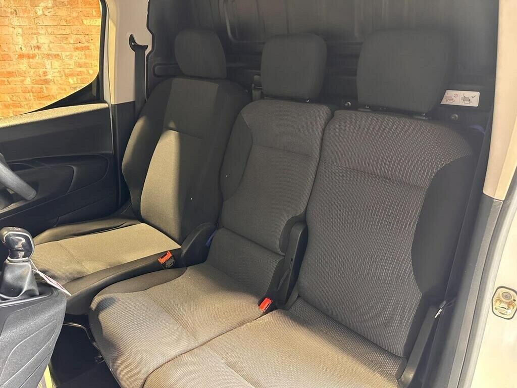 Peugeot Partner 1.5 Bluehdi 1000 Grip Standard Panel Van Diese White #39