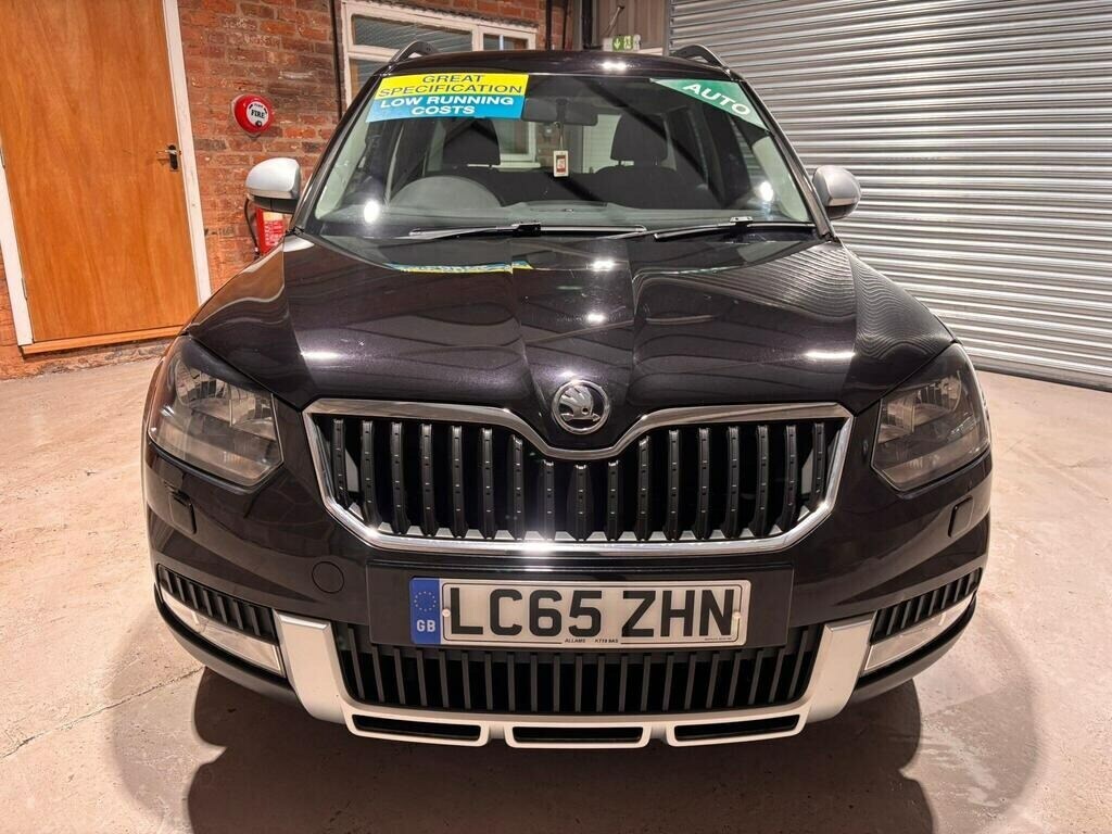 Skoda Yeti 1.2 Tsi 110 Se Dsg Black #2