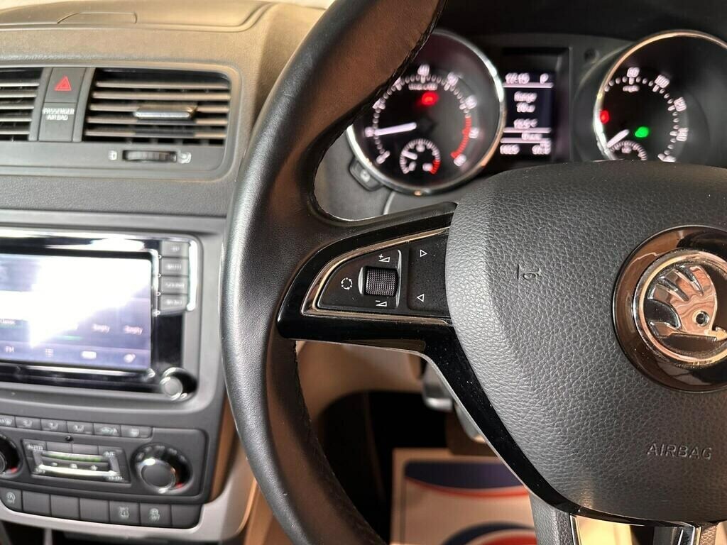 Skoda Yeti 1.2 Se Tsi 109 Bhp Green #23