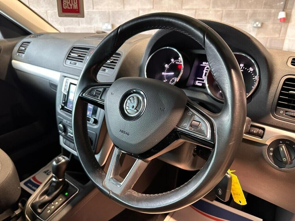 Skoda Yeti 1.2 Se Tsi 109 Bhp Green #18