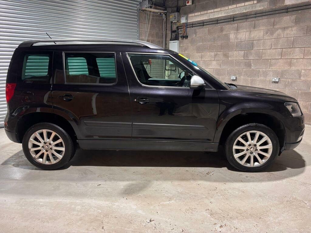 Skoda Yeti 1.2 Tsi 110 Se Dsg Black #5