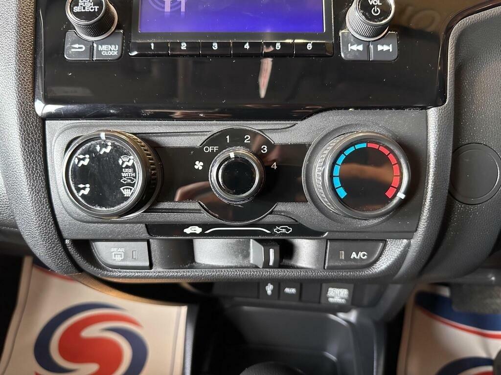 Honda Jazz 1.3 Ex Navi Cvt Black #31