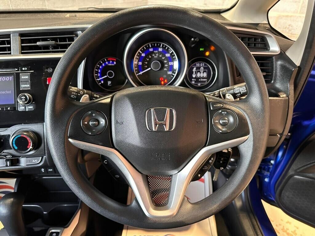 Honda Jazz 1.3 Ex Navi Cvt Black #24