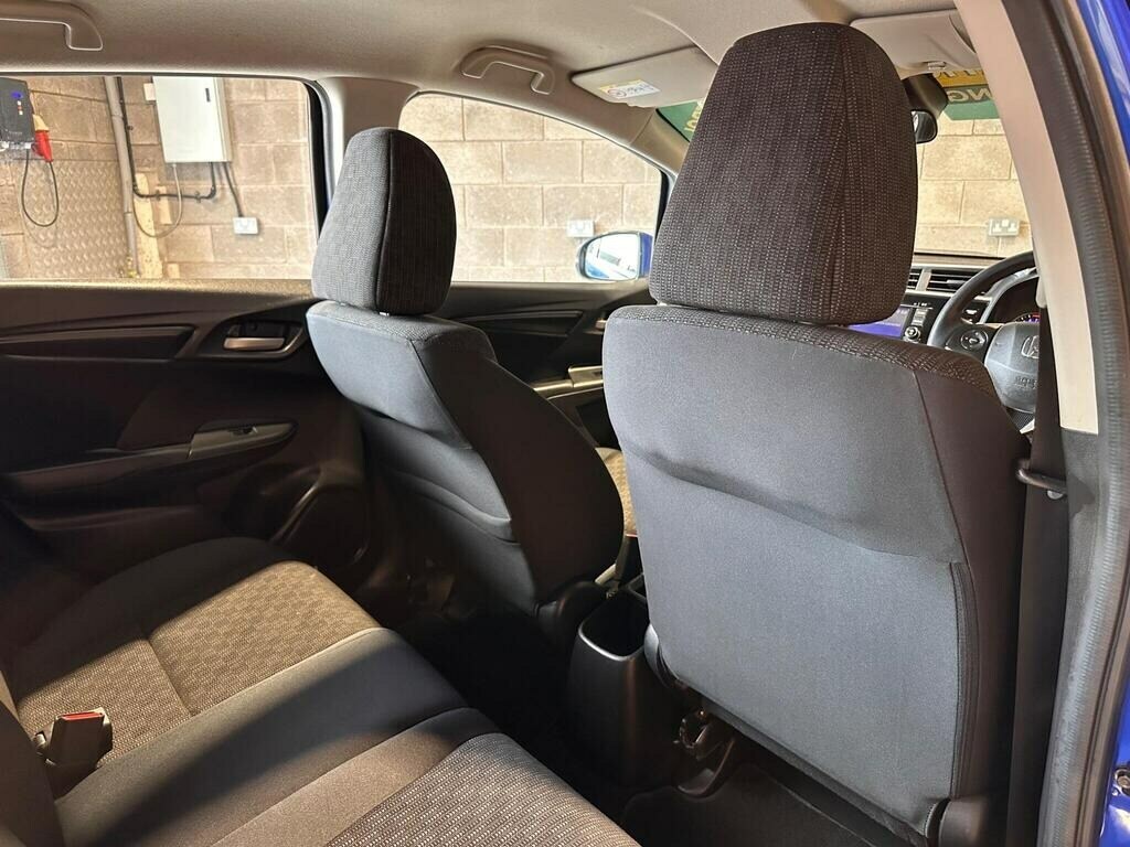 Honda Jazz 1.3 Ex Navi Cvt Black #37