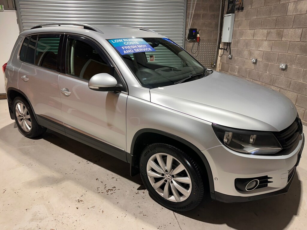 Volkswagen Tiguan 2.0 Tdi Bluemotion Tech Match Silver #4
