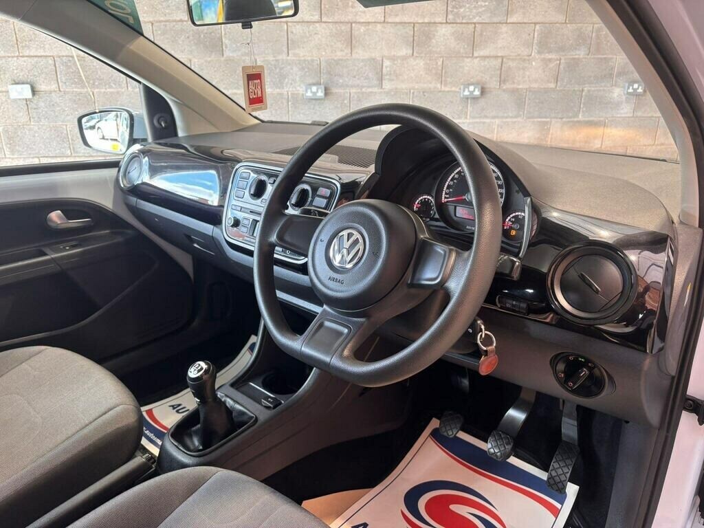 Volkswagen Up Move Up 5-Door Red #18
