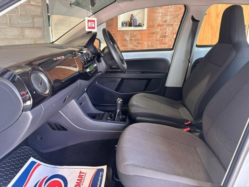Volkswagen Up Move Up 5-Door Red #40