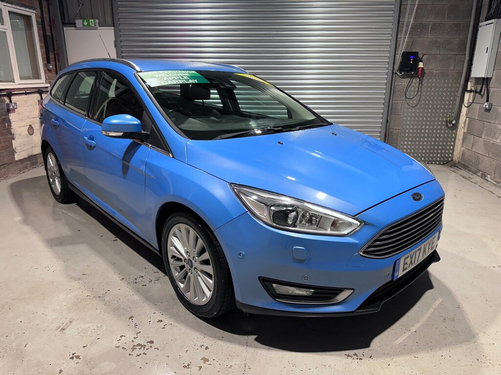 Ford Focus 1.5 Ecoboost 182 Titanium X Blue
