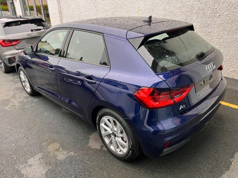 Audi A1 1.0 Tfsi 30 Sport Sportback Euro 6 Ss  Blue #5