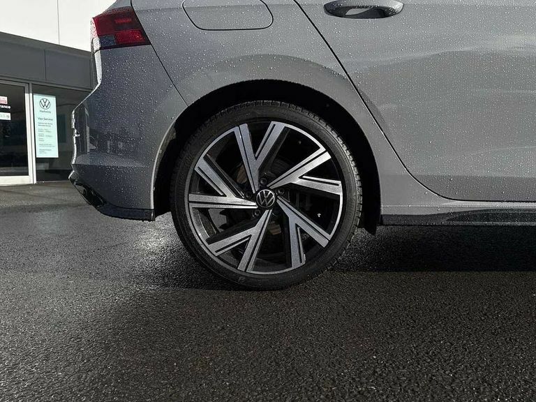 Volkswagen Golf 1.5 Etsi 150 R-line Dsg Grey #5