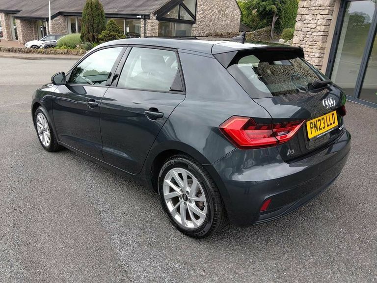 Audi A1 Sport 30 Tfsi 110 Ps 6-Speed PN23LLD Grey #3