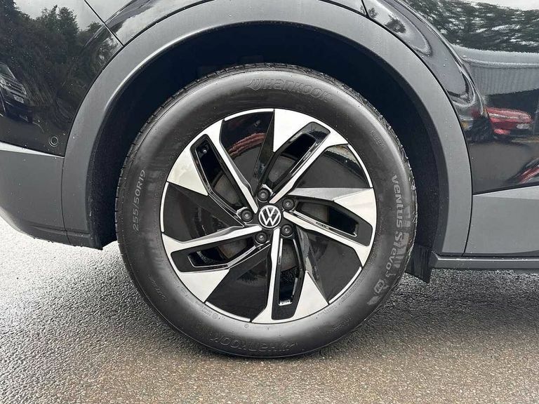 Volkswagen ID.4 210Kw Match Pro 77Kwh Black #5