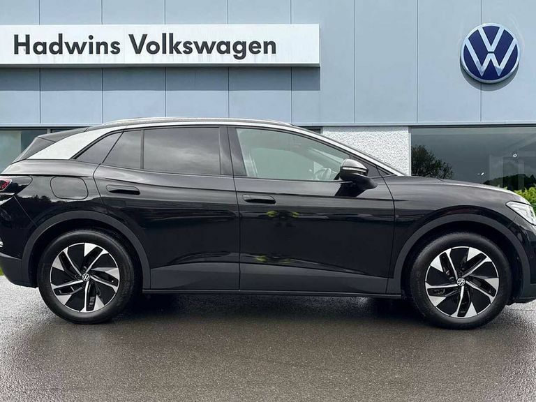 Volkswagen ID.4 210Kw Match Pro 77Kwh Black #4