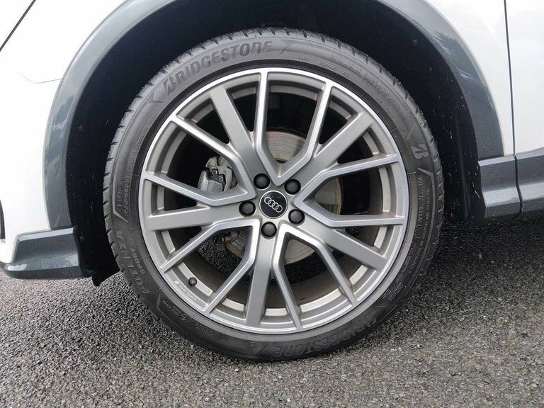 Audi Q3 Black Edition 35 Tfsi 150 Ps S Tronic PK75YBU White #5