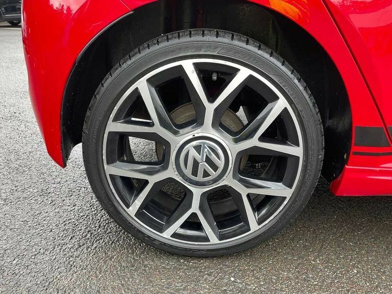 Volkswagen Up 1.0 115Ps Up Gti PL68UEK Red #5