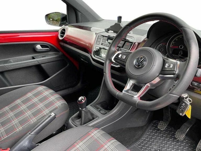 Volkswagen Up 1.0 115Ps Up Gti PL68UEK Red #6