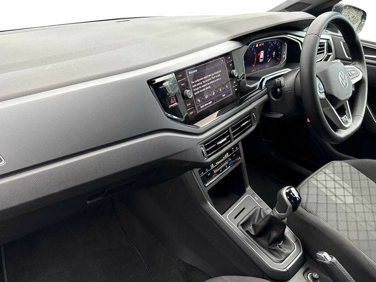 Volkswagen Polo 1.0 Tsi R-line PG73YEB Black #2