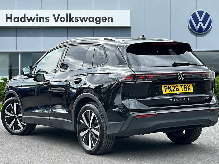 Volkswagen Tiguan 1.5 Etsi 150 Match Dsg PN26TBX Black #3