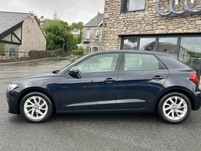 Audi A1 Sport 30 Tfsi 116 Ps S Tronic PX20NXL Blue #4