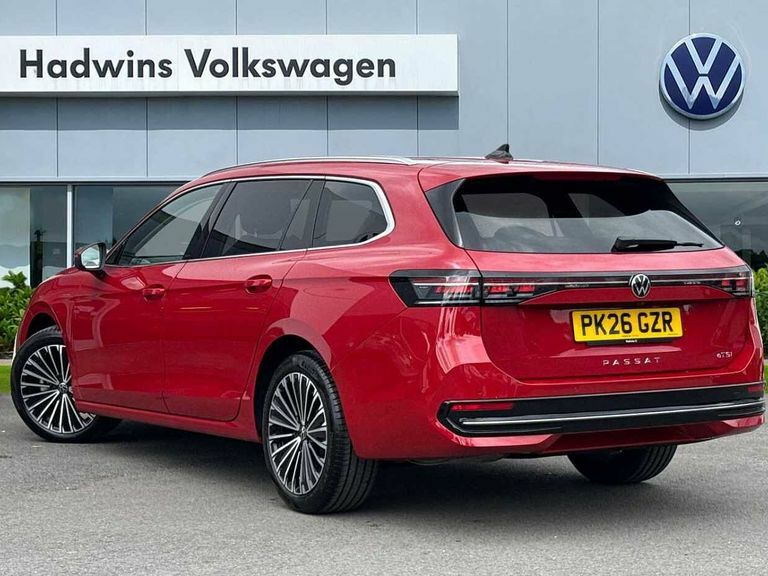 Volkswagen Passat 1.5 Etsi Elegance Dsg PK26GZR Red #3
