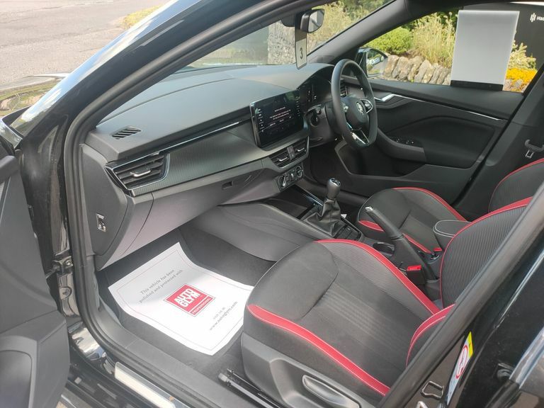 Skoda Kamiq 1.0 Tsi 110 Monte Carlo Black #3