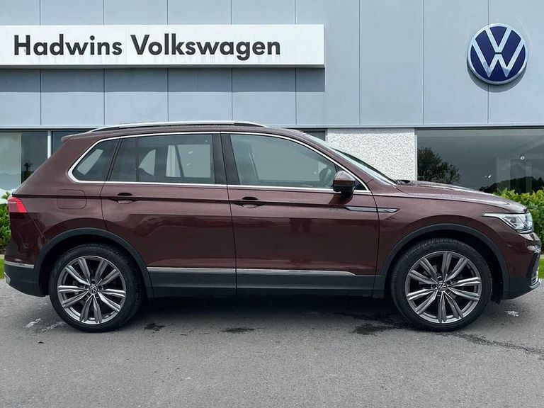 Volkswagen Tiguan 1.5 Tsi 150 Elegance Dsg PK71DKJ Brown #4