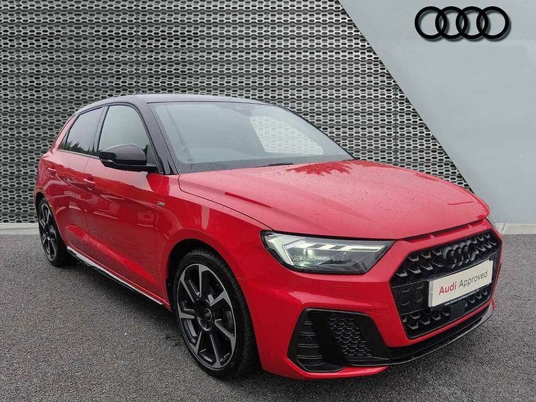 Audi A1 Black Edition 35 Tfsi 150 Ps S Tronic Red