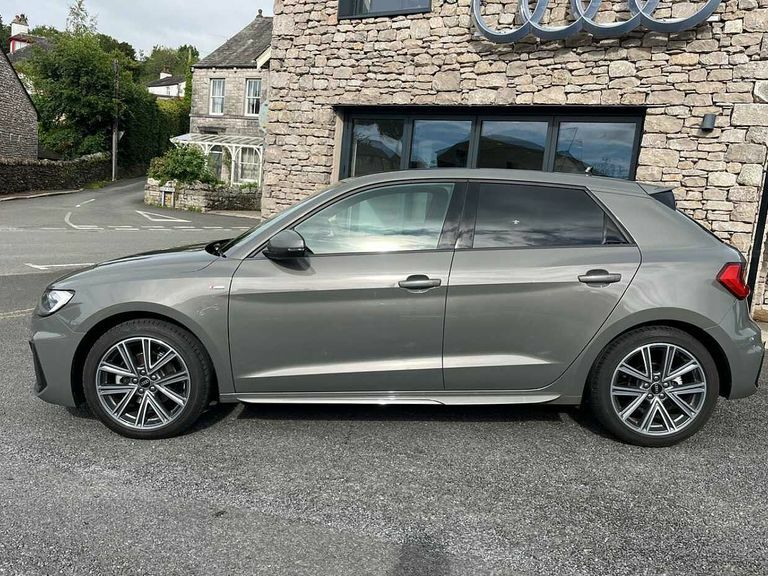 Audi A1 S Line 35 Tfsi 150 Ps S Tronic PK26DPE Grey #4