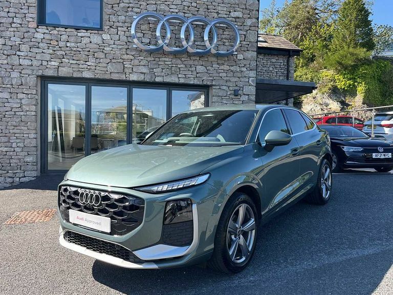 Audi Q3 Edition 1 Tfsi 150 Ps S Tronic Green #26