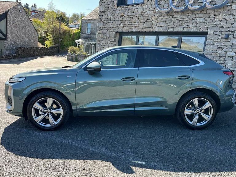 Audi Q3 S Line Tfsi 150 Ps S Tronic Green #4