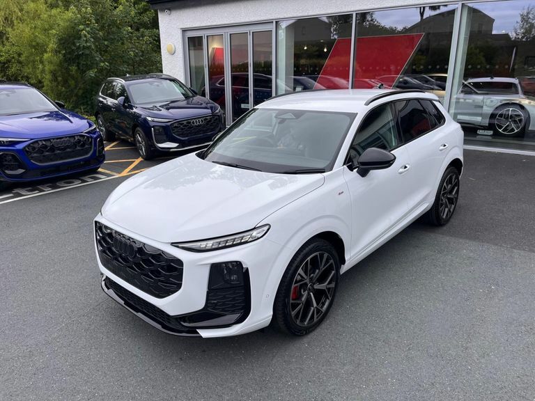 Audi Q3 1.4 Tfsi Cod S Line S Tronic Euro 6 Ss  #3