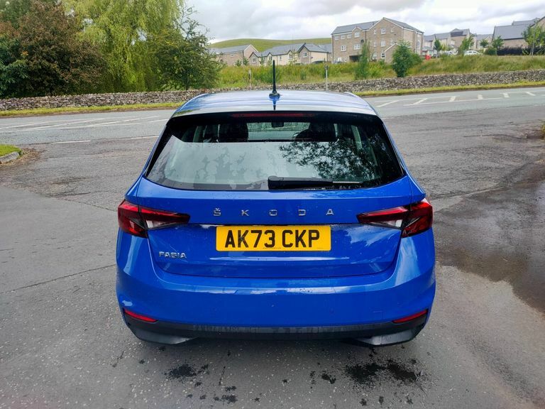 Skoda Fabia 1.0 Tsi 110 Se Comfort Blue #6
