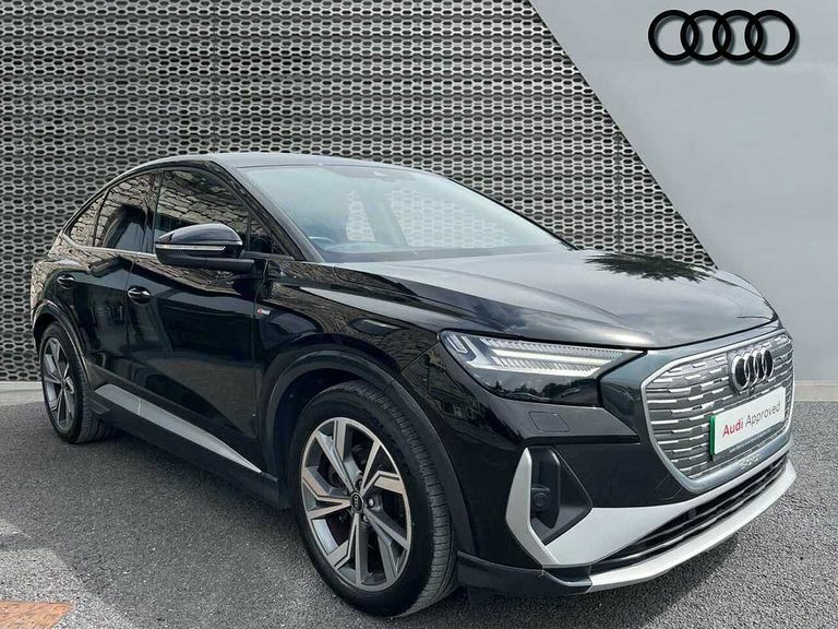 Audi Q4 E Tron Q4 Sportback Launch Edition 40 E-tron 150,00 Kw Black