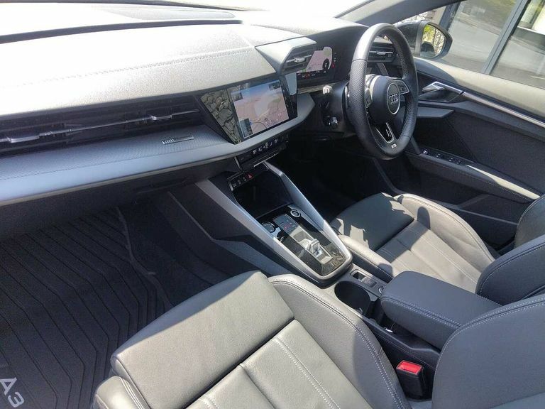 Audi A3 S Line 35 Tdi 150 Ps S Tronic Black #2