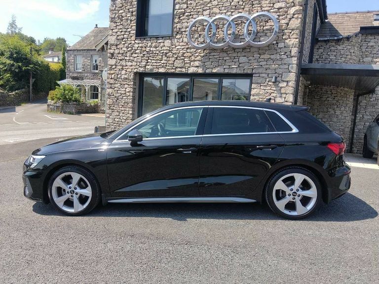 Audi A3 S Line 35 Tdi 150 Ps S Tronic Black #4