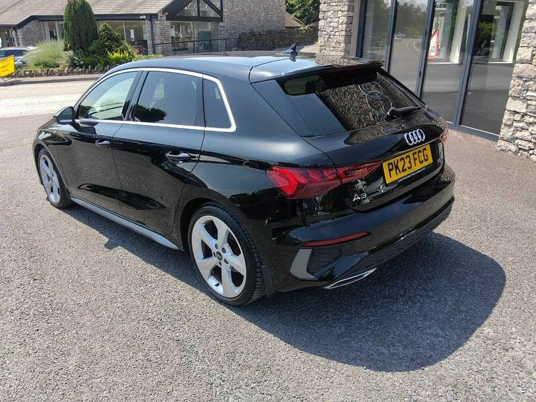 Audi A3 S Line 35 Tdi 150 Ps S Tronic Black #3