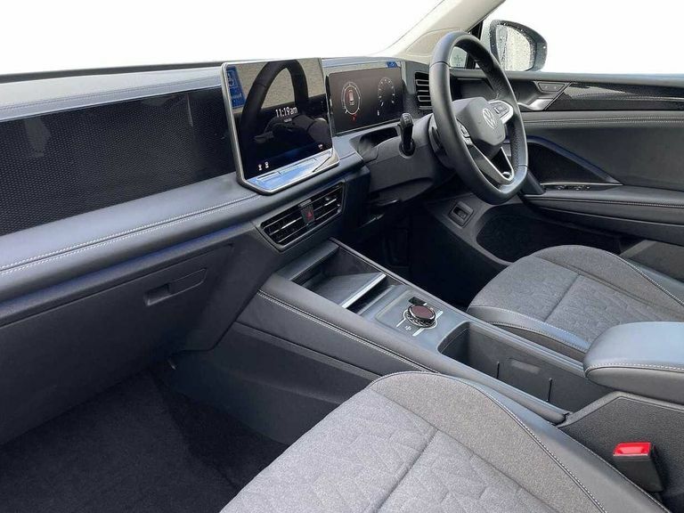 Volkswagen Tiguan 2.0 Tdi Match Dsg White #2