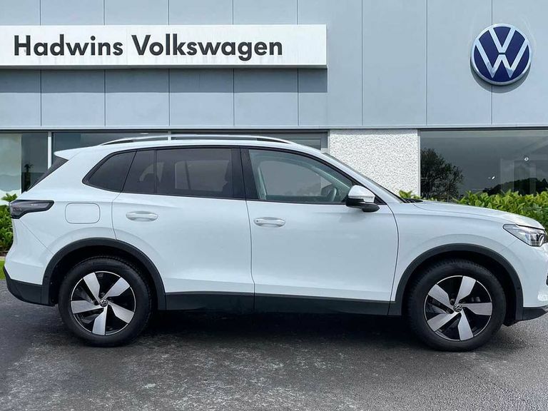 Volkswagen Tiguan 2.0 Tdi Match Dsg White #4