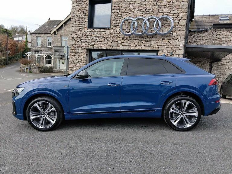 Audi Q8 Suv Black Edition Tdi Quattro 286 Ps Tiptronic Blue #4