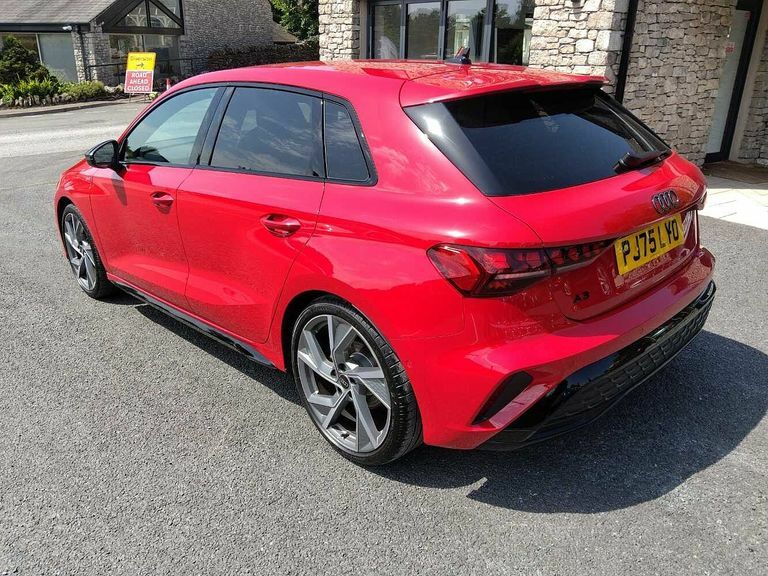 Audi A3 Black Edition Tfsi 150 Ps S Tronic PJ75LYO Red #3
