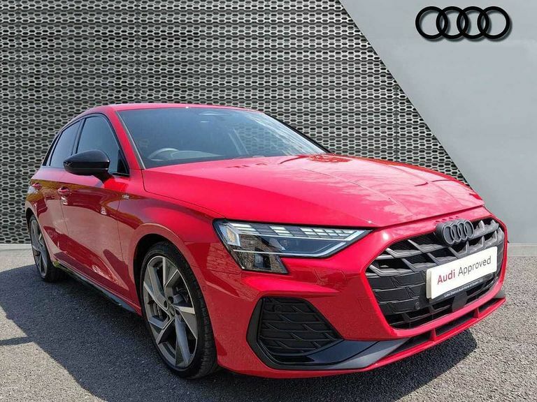 Audi A3 Black Edition Tfsi 150 Ps S Tronic Red