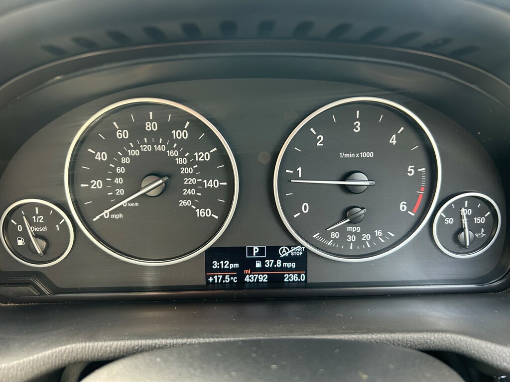 BMW X3 20D Xline Red #23