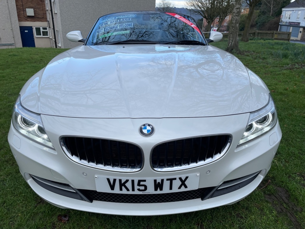 BMW Z4 Z4 Sdrive 20I Roadster Convertible White