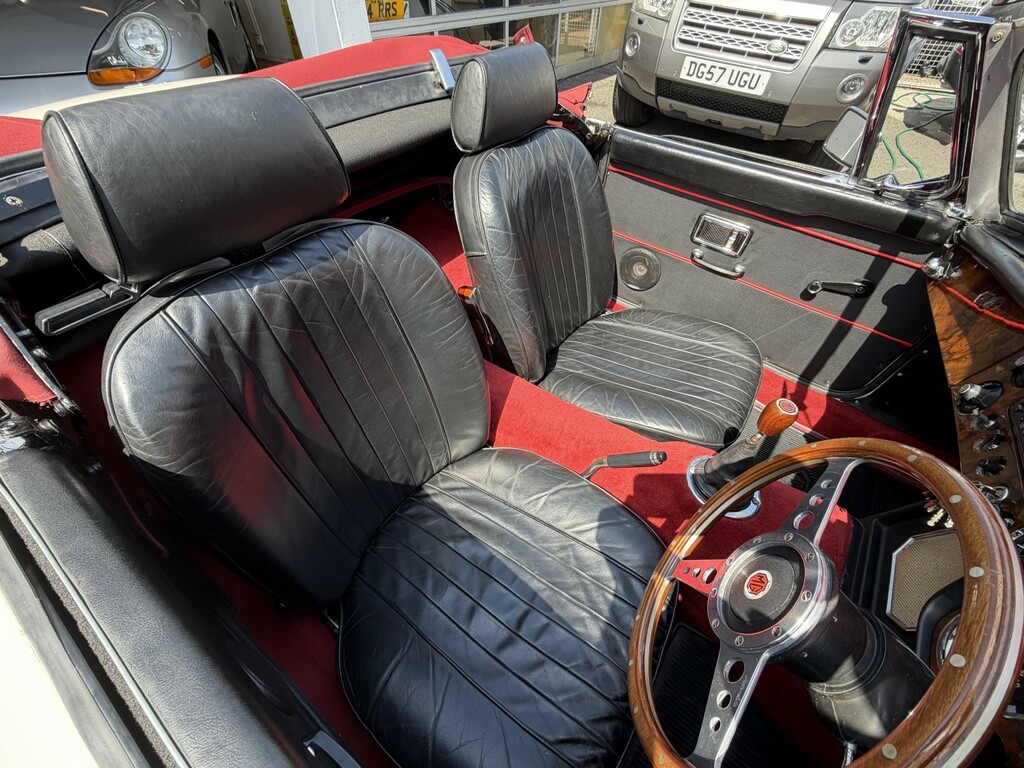 MG MGB 1800Cc 2dr Red #9