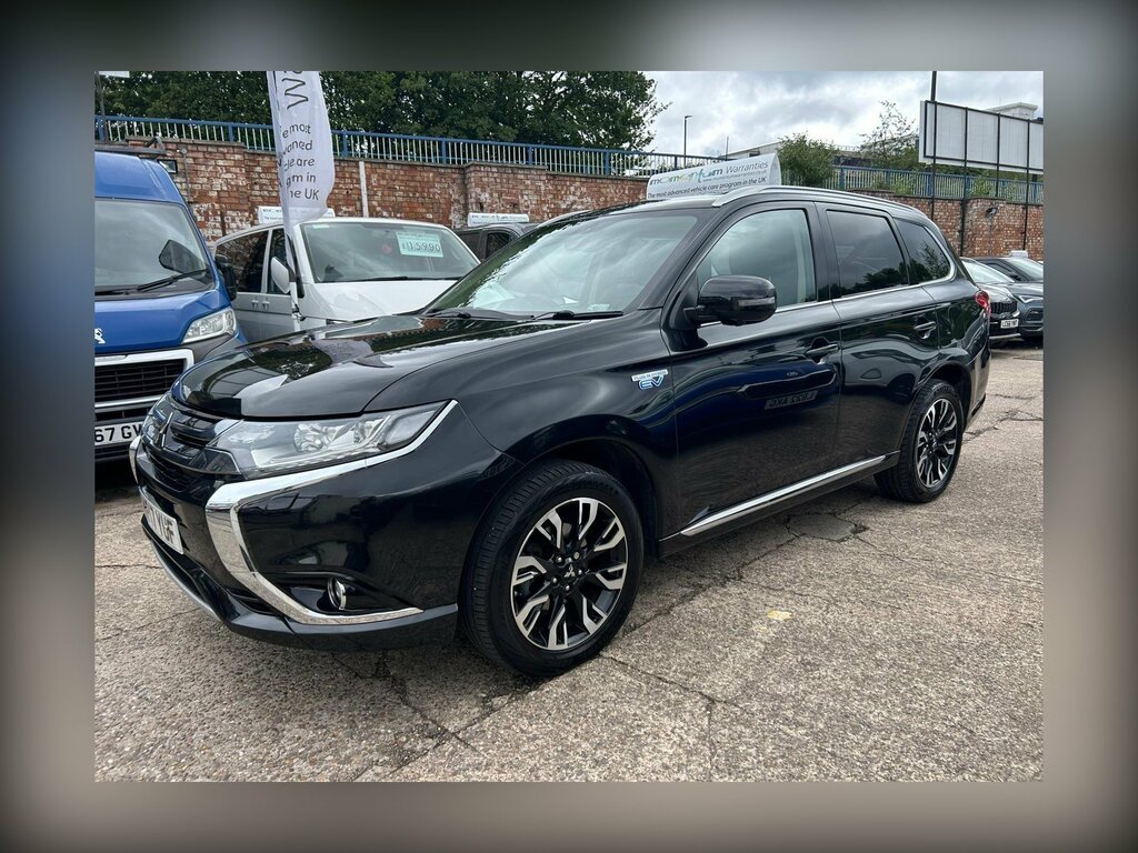 Mitsubishi Outlander 2.0H 12Kwh 4H Cvt 4Wd Euro 6 Ss Black #2