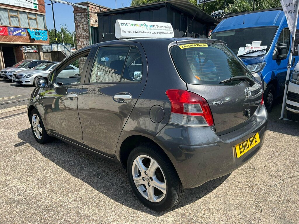 Toyota Yaris 1.33 Dual Vvt-i Tr Euro 4 Ss Grey #4