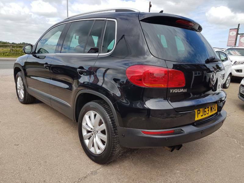 Volkswagen Tiguan 2.0 Tdi Bluemotion Tech Match Dsg Black #4
