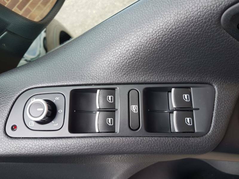 Volkswagen Tiguan 2.0 Tdi Bluemotion Tech Black #7